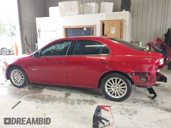 2007 Mercury Milan Premier with VIN 3MEHM08107R671956, listed as a IAAI auction lot 42568057 with 103,910 mi miles and . Bid and sale history available at DreamBid. Image 15.