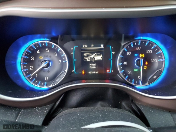 2017 Chrysler Pacifica Touring-L with VIN 2C4RC1BGXHR539662, listed as a Copart auction lot 88686345 with 142,399 mi miles and Salvage Title. Bid and sale history available at carsss.com. Image 9.