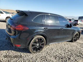 2014 Porsche Cayenne Turbo with VIN WP1AC2A23ELA87288, listed as a Copart auction lot 79527584 with 131,069 mi miles and Salvage title. Bid and sale history available at DreamBid. Image 3.