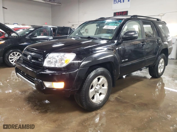 2003 Toyota 4Runner SR5 with VIN JTEBT14R038002802, listed as a Copart auction lot 48614125 with 249,307 mi miles and Salvage Title. Bid and sale history available at carsss.com. Image 1.