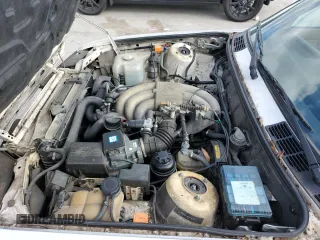 1990 BMW 3 Series z VIN WBAAA2311LAE72952, wystawiony jako Copart lot #81893934 z przebiegiem 149 847 mil mil oraz Szkoda całkowita • Salvage title. Historia ofert i sprzedaży dostępna na DreamBid. Obrazek 11.