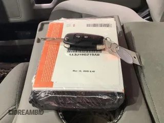 2020 Ford F-150 XL с VIN 1FTEX1EP8LKE46239, выставлен на аукционе IAAI как лот 42806611 с пробегом 171 789 миль миль и . История ставок и продаж доступна на DreamBid. Изображение 36.