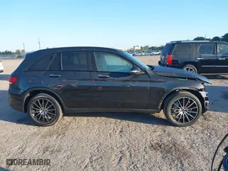 2022 Mercedes-Benz GLC with VIN W1N0G8DB8NV334589, listed as a IAAI auction lot 41521001 with 48,764 mi miles. Bid and sale history available at carsss.com. Image 14.