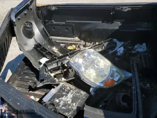 2005 Toyota Tacoma PreRunner with VIN 5TEJU62N95Z078143, listed as a Copart auction lot 49146485 with 51,894 mi miles and Salvage Title. Bid and sale history available at carsss.com. Image 13.