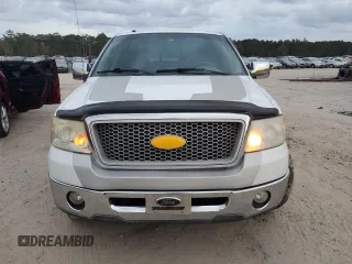 2007 Ford F-150 XLT z VIN 1FTRW02W17KB21352, wystawiony jako Copart lot #83563024 z przebiegiem 234 173 mil mil oraz Szkoda całkowita • Salvage title. Historia ofert i sprzedaży dostępna na DreamBid. Obrazek 5.