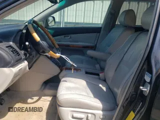 2006 Lexus RX 330 z VIN 2T2GA31U96C048377, wystawiony jako Copart lot #65579655 z przebiegiem Nie podano mil oraz Szkoda całkowita • Salvage title. Historia ofert i sprzedaży dostępna na DreamBid. Obrazek 7.