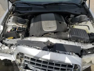2005 Chrysler 300 with VIN 2C3AA63H95H591782, listed as a Copart auction lot 68888294 with 192,568 mi miles and Salvage Title. Bid and sale history available at carsss.com. Image 11.