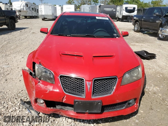 2008 Pontiac G8 z VIN 6G2ER57728L128527, wystawiony jako Copart lot #70148574 z przebiegiem 225 081 mil mil oraz Szkoda całkowita • Salvage title. Historia ofert i sprzedaży dostępna na DreamBid. Obrazek 5.