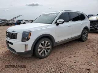 2020 Kia Telluride S with VIN 5XYP6DHC9LG048601, listed as a Copart auction lot 50270115 with 105,881 mi miles and Salvage title. Bid and sale history available at DreamBid. Image 1.