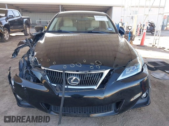2012 Lexus IS 250 z VIN JTHCF5C28C5054366, wystawiony jako IAAI lot #41959812 z przebiegiem 77 561 mil mil oraz . Historia ofert i sprzedaży dostępna na DreamBid. Obrazek 13.