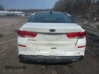 2019 Kia Optima LX with VIN 5XXGT4L38KG300213, listed as a IAAI auction lot 41775052 with 141,402 mi miles. Bid and sale history available at carsss.com. Image 18.