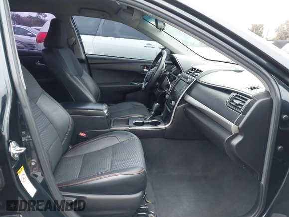 2015 Toyota Camry XLE with VIN 4T1BF1FK7FU034357, listed as a IAAI auction lot 42164943 with 119,294 mi miles and . Bid and sale history available at DreamBid. Image 5.