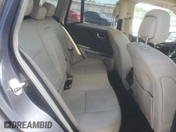 2013 Mercedes-Benz GLK 350 z VIN WDCGG5HBXDG144837, wystawiony jako Copart lot #51410445 z przebiegiem 178 574 mil mil oraz Czysty tytuł • Clean title. Historia ofert i sprzedaży dostępna na DreamBid. Obrazek 11.