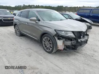 2016 Lincoln MKX Reserve with VIN 2LMTJ6LR8GBL66529, listed as a IAAI auction lot 41710074 with 143,029 mi miles. Bid and sale history available at carsss.com. Image 1.