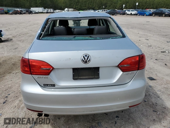 2013 Volkswagen Jetta SE with VIN 3VWDP7AJ7DM355504, listed as a Copart auction lot 54124995 with 79,474 mi miles and Salvage title. Bid and sale history available at DreamBid. Image 6.