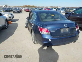 2008 Honda Accord EX-L z VIN 1HGCP36808A071889, wystawiony jako IAAI lot #41046242 z przebiegiem Nie podano mil oraz . Historia ofert i sprzedaży dostępna na DreamBid. Obrazek 3.