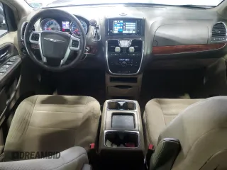 2013 Chrysler Town & Country Touring with VIN 2C4RC1BG9DR559993, listed as a Copart auction lot 46844985 with 112,137 mi miles and Salvage Title. Bid and sale history available at carsss.com. Image 8.