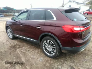 2017 Lincoln MKX Reserve z VIN 2LMPJ8LR3HBL26227, wystawiony jako IAAI lot #41921086 z przebiegiem 131 815 mil mil oraz . Historia ofert i sprzedaży dostępna na DreamBid. Obrazek 3.