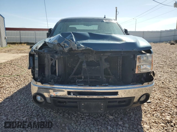 2011 GMC Sierra 1500 SLE z VIN 1GTR2VE34BZ310376, wystawiony jako Copart lot #53077025 z przebiegiem 101 223 mil mil oraz Czysty tytuł • Clean title. Historia ofert i sprzedaży dostępna na DreamBid. Obrazek 5.