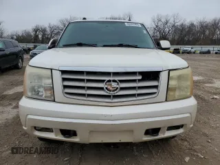 2005 Cadillac Escalade ESV z VIN 3GYFK66N05G258557, wystawiony jako Copart lot #46943305 z przebiegiem 246 719 mil mil oraz Tytuł czysty. Historia ofert i sprzedaży dostępna na DreamBid. Obrazek 5.