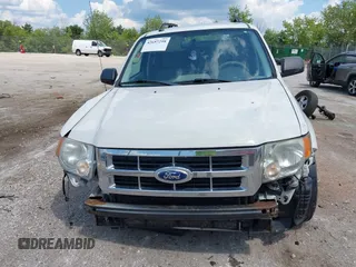 2012 Ford Escape XLT с VIN 1FMCU9D74CKB33927, выставлен на аукционе IAAI как лот 42657298 с пробегом 168 828 миль миль и . История ставок и продаж доступна на DreamBid. Изображение 12.