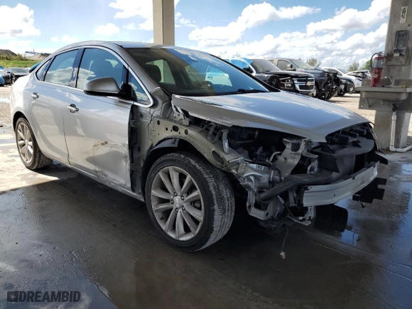 2016 Buick Verano Leather Group with VIN 1G4PS5SK2G4134253, listed as a Copart auction lot 45028355 with 38,777 mi miles and Salvage Title. Bid and sale history available at carsss.com. Image 4.
