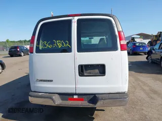 2007 Chevrolet Express Cargo with VIN 1GCGG29V871216560, listed as a IAAI auction lot 42362502 with 176,114 mi miles and . Bid and sale history available at DreamBid. Image 17.