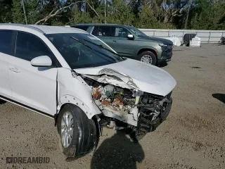 2019 Hyundai Tucson Value with VIN KM8J33A4XKU068022, listed as a Copart auction lot 43062495 with 40,272 mi miles and Non Repairable. Bid and sale history available at carsss.com. Image 12.