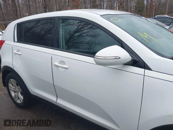 2012 Kia Sportage LX with VIN KNDPB3A20C7211852, listed as a IAAI auction lot 41485217 with 179,162 mi miles. Bid and sale history available at carsss.com. Image 12.