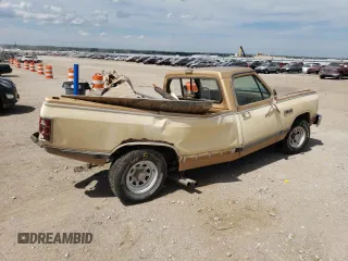 1987 Dodge Trucks z VIN 1B7HD14TXHS334781, wystawiony jako Copart lot #69347244 z przebiegiem 69 244 mil mil oraz Szkody całkowita. Historia ofert i sprzedaży dostępna na DreamBid. Obrazek 3.