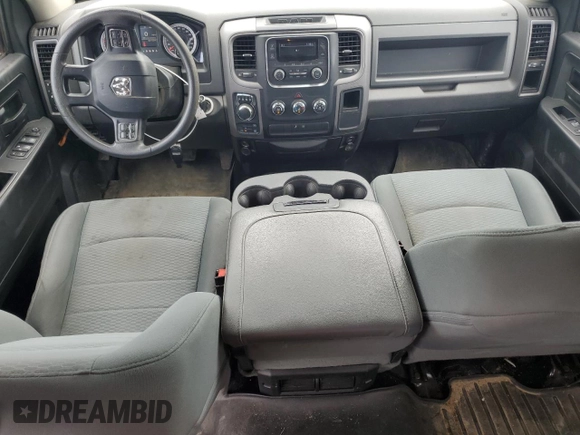 2019 Ram 1500 Tradesman z VIN 1C6RR7KM6KS725316, wystawiony jako Copart lot #57551315 z przebiegiem 62 732 mil mil oraz Szkoda całkowita • Salvage title. Historia ofert i sprzedaży dostępna na DreamBid. Obrazek 8.