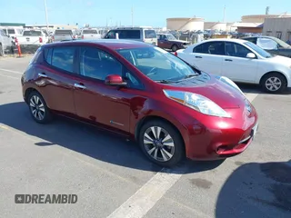 2016 Nissan LEAF SL with VIN 1N4BZ0CP6GC312099, listed as a IAAI auction lot 41799303 with 81,827 mi miles. Bid and sale history available at carsss.com. Image 1.