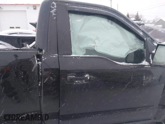 2016 Ford F-150 XL with VIN 1FTMF1C86GKE95620, listed as a IAAI auction lot 41618387 with 63,470 mi miles. Bid and sale history available at carsss.com. Image 5.