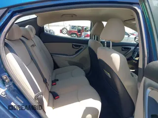 2014 Hyundai Elantra SE z VIN KMHDH4AE1EU176823, wystawiony jako IAAI lot #42236899 z przebiegiem 59 247 mil mil oraz . Historia ofert i sprzedaży dostępna na DreamBid. Obrazek 8.