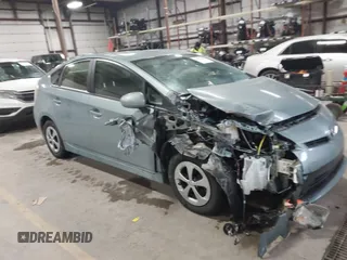 2015 Toyota Prius Four with VIN JTDKN3DU5F1877725, listed as a IAAI auction lot 41557495 with 32,729 mi miles and . Bid and sale history available at DreamBid. Image 1.