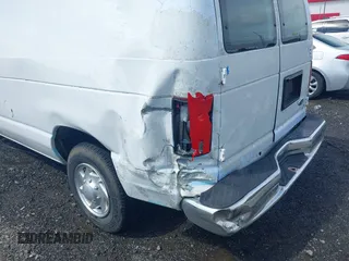 2013 Ford Econoline Cargo Commercial z VIN 1FTNE1EW2DDA04169, wystawiony jako IAAI lot #42110332 z przebiegiem 65 551 mil mil oraz . Historia ofert i sprzedaży dostępna na DreamBid. Obrazek 6.