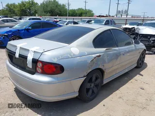2004 Pontiac GTO z VIN 6G2VX12G04L295369, wystawiony jako IAAI lot #42244826 z przebiegiem Nie podano mil oraz . Historia ofert i sprzedaży dostępna na DreamBid. Obrazek 4.