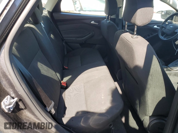 2018 Ford Focus SE with VIN 1FADP3FE5JL255010, listed as a Copart auction lot 54478335 with 118,074 mi miles and Salvage Title. Bid and sale history available at carsss.com. Image 10.