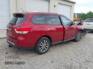 2016 Nissan Pathfinder SV with VIN 5N1AR2MM2GC629654, listed as a IAAI auction lot 42170119 with 121,000 mi miles and . Bid and sale history available at DreamBid. Image 4.