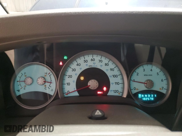 2006 Dodge Durango Limited z VIN 1D8HB58276F130901, wystawiony jako Copart lot #53711175 z przebiegiem 182 579 mil mil oraz Szkoda całkowita • Salvage title. Historia ofert i sprzedaży dostępna na DreamBid. Obrazek 9.
