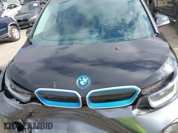 2017 BMW i3 z VIN WBY1Z8C32HV892344, wystawiony jako IAAI lot #42245334 z przebiegiem 48 335 mil mil oraz . Historia ofert i sprzedaży dostępna na DreamBid. Obrazek 10.