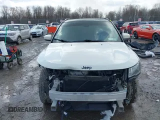 2018 Jeep Compass Latitude с VIN 3C4NJDBB1JT453265, выставлен на аукционе IAAI как лот 41987202 с пробегом 65 531 миль миль и . История ставок и продаж доступна на DreamBid. Изображение 13.