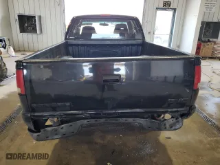 2002 GMC Sonoma SLS with VIN 1GTCS19W728165469, listed as a Copart auction lot 77183144 with 175,428 mi miles and Salvage Title. Bid and sale history available at carsss.com. Image 6.