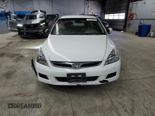 2007 Honda Accord LX with VIN 3HGCM56467G707085, listed as a Copart auction lot 56169445 with 184,254 mi miles and Salvage title. Bid and sale history available at DreamBid. Image 5.
