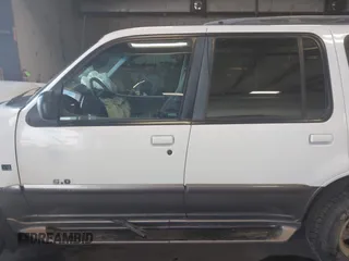 1997 Mercury Mountaineer with VIN 4M2DU55P6VUJ41951, listed as a IAAI auction lot 42260936 with 151,667 mi miles and . Bid and sale history available at DreamBid. Image 14.
