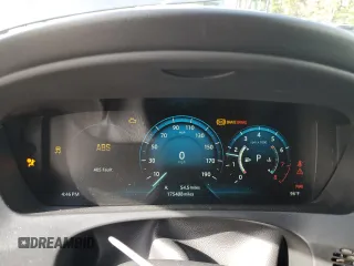 2018 Jaguar F-Pace S z VIN SADCM2FV3JA326536, wystawiony jako Copart lot #55136925 z przebiegiem 175 408 mil mil oraz Szkody całkowita. Historia ofert i sprzedaży dostępna na DreamBid. Obrazek 9.