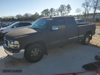 2002 GMC Sierra 1500 SLE with VIN 2GTEC19T621414813, listed as a Copart auction lot 88859175 with 309,136 mi miles and Salvage Title. Bid and sale history available at carsss.com. Image 1.