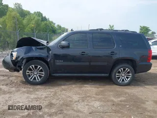 2013 Chevrolet Tahoe LT с VIN 1GNSKBE02DR186768, выставлен на аукционе IAAI как лот 42429597 с пробегом 132 404 миль миль и . История ставок и продаж доступна на DreamBid. Изображение 14.