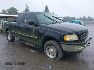 1998 Ford F-150 z VIN 2FTRX18L9WCA29702, wystawiony jako IAAI lot #42357577 z przebiegiem 194 594 mil mil oraz . Historia ofert i sprzedaży dostępna na DreamBid. Obrazek 1.