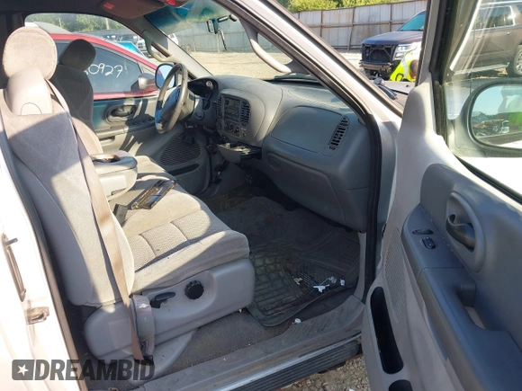 2002 Ford F-150 XL with VIN 1FTRX18W62NB00062, listed as a IAAI auction lot 42472873 with 178,473 mi miles and . Bid and sale history available at DreamBid. Image 5.